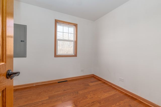 39763 N Rena Avenue, Antioch, IL 60002