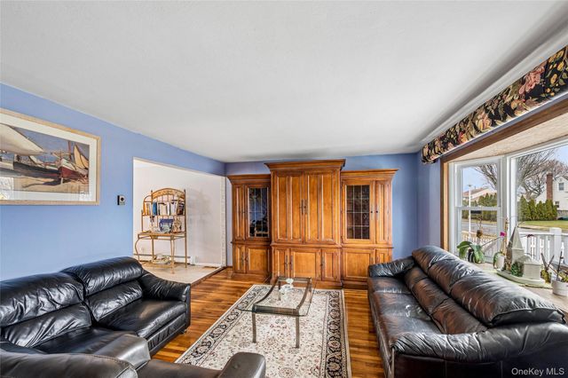 3634 Summer Drive, Wantagh, NY 11793