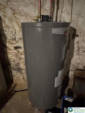 515 North Bishopthorpe Street, Fountain Hill Boro, PA 18015