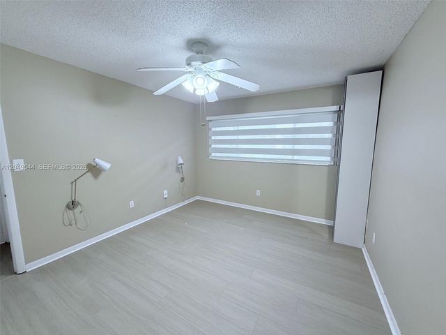 9352 S Belfort Cir 109, Tamarac, FL 33321