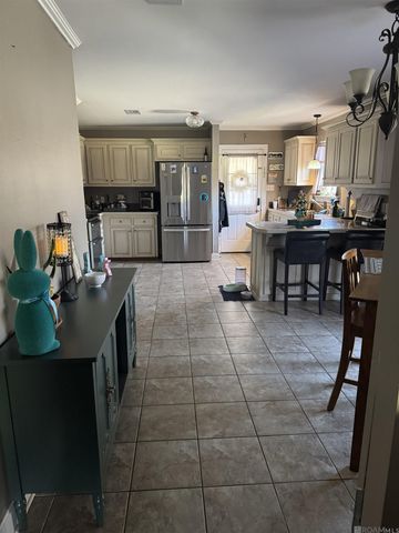 34117 Hawks Cove, Denham Springs, LA 70706