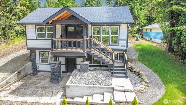 1804 13th Avenue, Milton, WA 98354