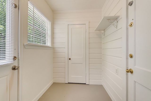 1223 Casa Vale Drive, Dallas, TX 75218