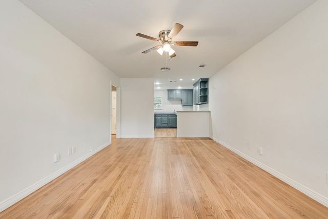 1223 Casa Vale Drive, Dallas, TX 75218