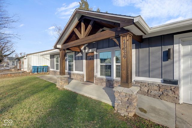 1536 Rolling Ridge Drive, Noblesville, IN 46060