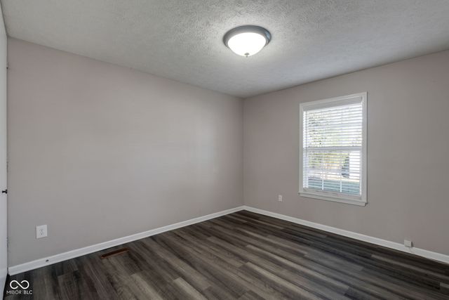 1536 Rolling Ridge Drive, Noblesville, IN 46060