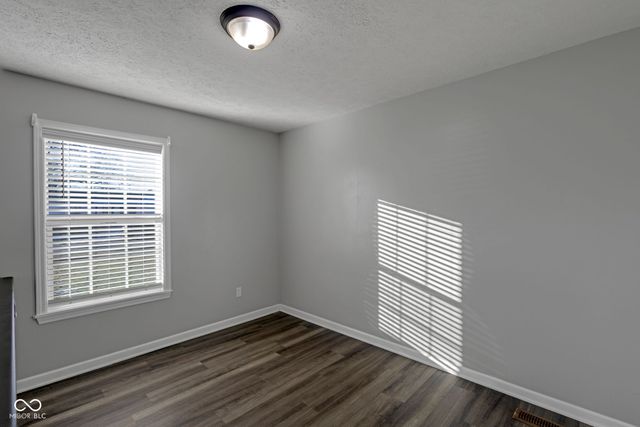 1536 Rolling Ridge Drive, Noblesville, IN 46060