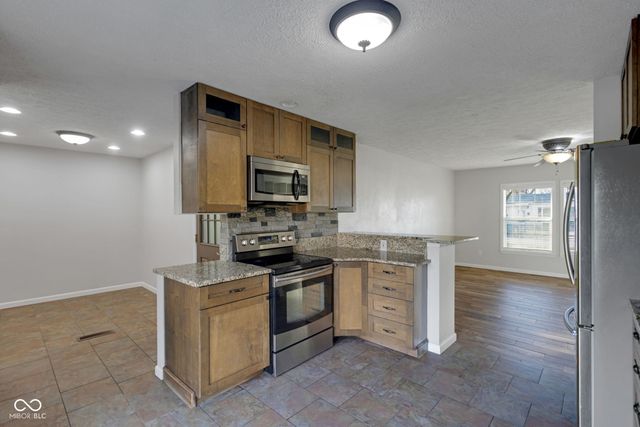 1536 Rolling Ridge Drive, Noblesville, IN 46060