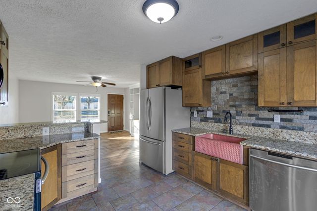 1536 Rolling Ridge Drive, Noblesville, IN 46060