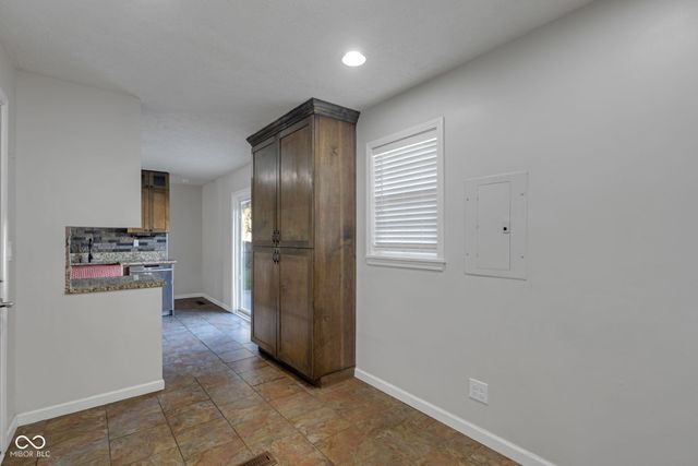 1536 Rolling Ridge Drive, Noblesville, IN 46060