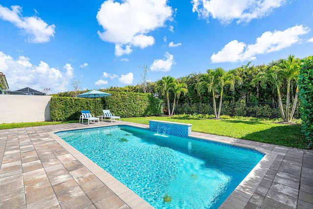 13406 Plaza Del Sol Court, Delray Beach, FL 33446