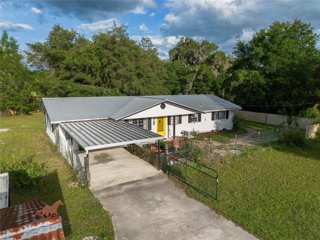 7803 SE US HIGHWAY 301, Hawthorne, FL 32640