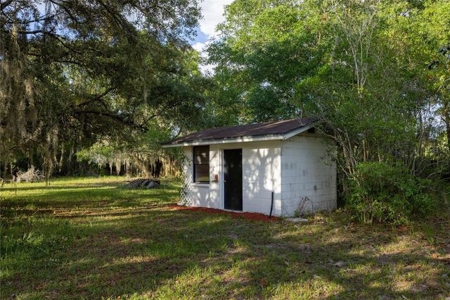 7803 SE US HIGHWAY 301, Hawthorne, FL 32640