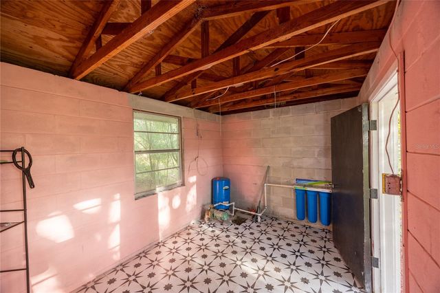 7803 SE US HIGHWAY 301, Hawthorne, FL 32640