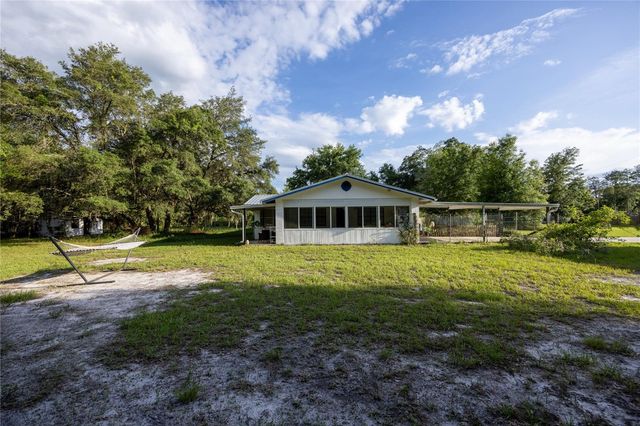 7803 SE US HIGHWAY 301, Hawthorne, FL 32640