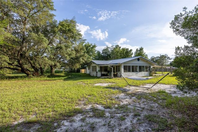 7803 SE US HIGHWAY 301, Hawthorne, FL 32640