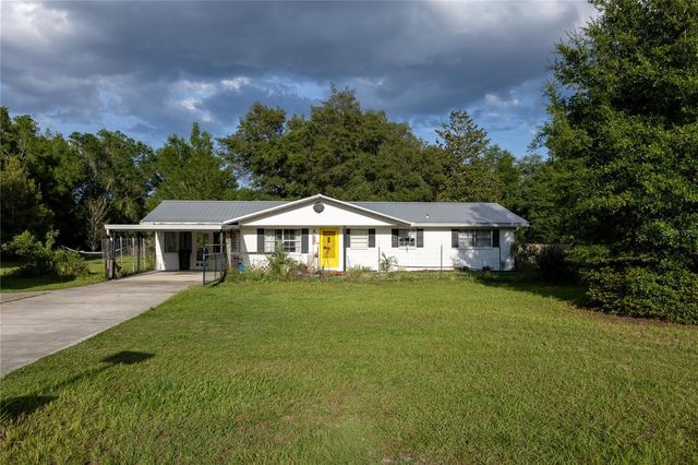 7803 SE US HIGHWAY 301, Hawthorne, FL 32640