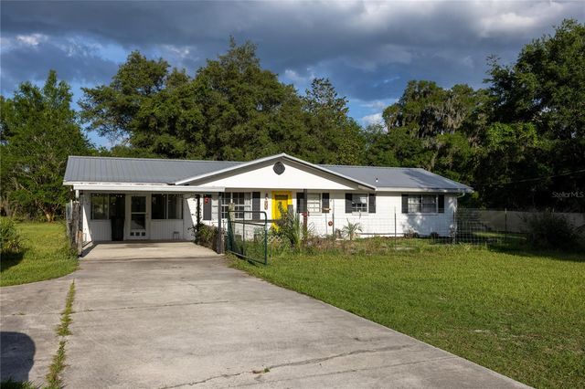 7803 SE US HIGHWAY 301, Hawthorne, FL 32640