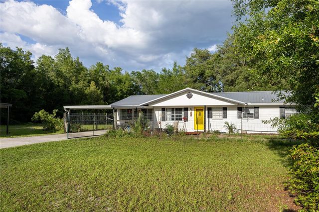 7803 SE US HIGHWAY 301, Hawthorne, FL 32640