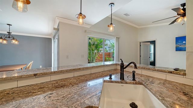 361 BEARDED OAKS CIRCLE, Sarasota, FL 34232