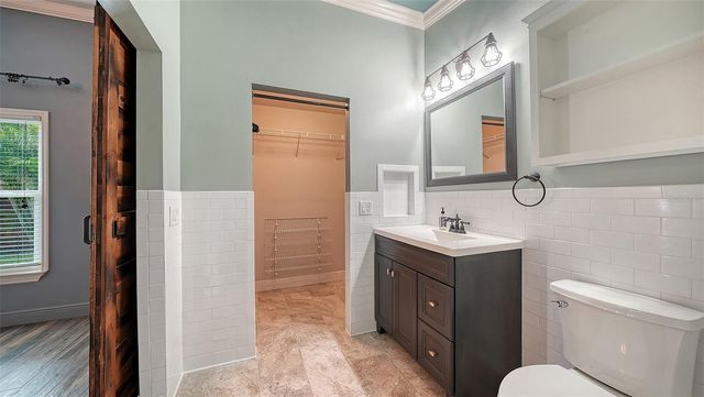 361 BEARDED OAKS CIRCLE, Sarasota, FL 34232