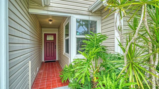 361 BEARDED OAKS CIRCLE, Sarasota, FL 34232