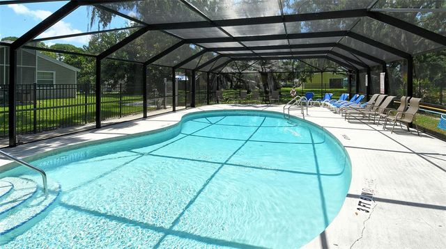 361 BEARDED OAKS CIRCLE, Sarasota, FL 34232
