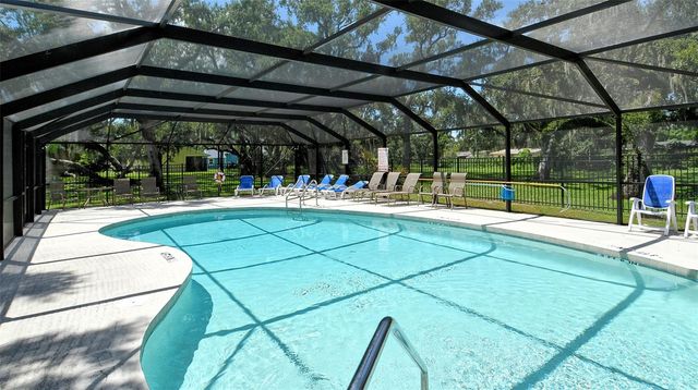 361 BEARDED OAKS CIRCLE, Sarasota, FL 34232