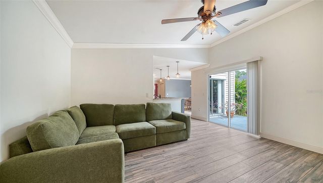 361 BEARDED OAKS CIRCLE, Sarasota, FL 34232