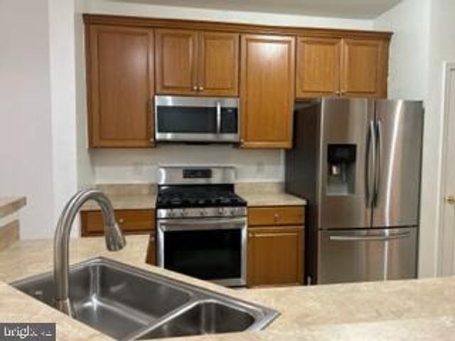 74 HOOVER AVE, Princeton, NJ 08540