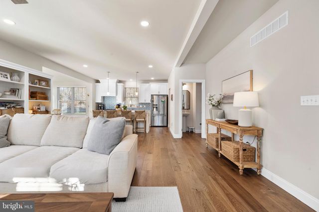 2408 DIAMOND ST, Sellersville, PA 18960