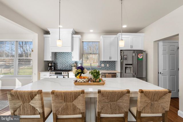 2408 DIAMOND ST, Sellersville, PA 18960