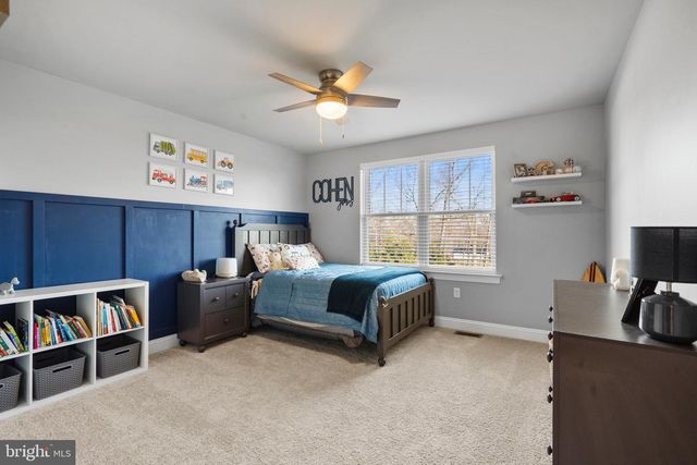 2408 DIAMOND ST, Sellersville, PA 18960