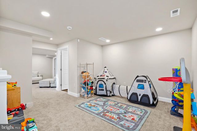 2408 DIAMOND ST, Sellersville, PA 18960