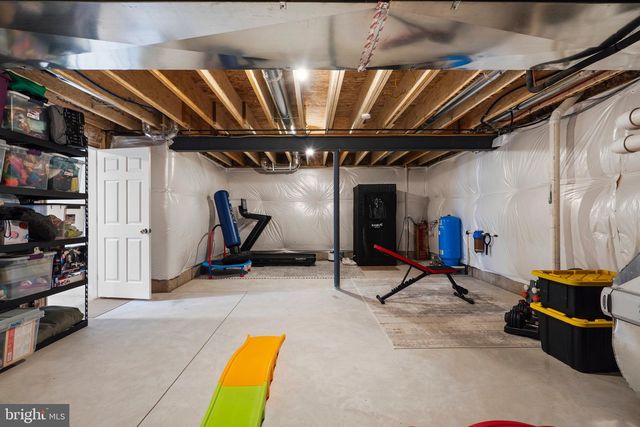 2408 DIAMOND ST, Sellersville, PA 18960