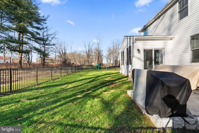 2408 DIAMOND ST, Sellersville, PA 18960