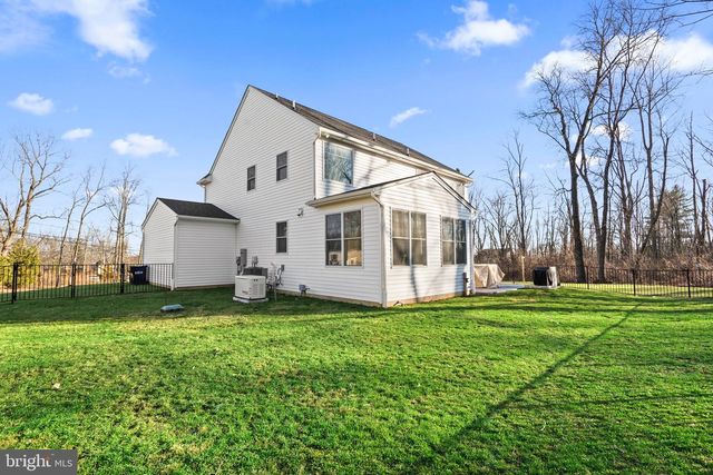 2408 DIAMOND ST, Sellersville, PA 18960