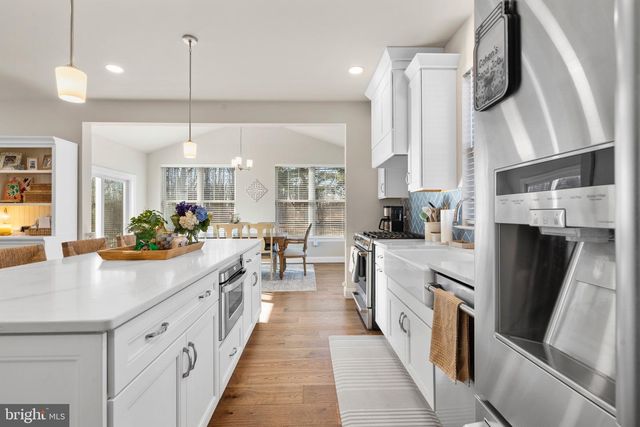 2408 DIAMOND ST, Sellersville, PA 18960