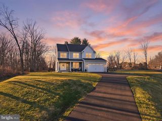 2408 DIAMOND ST, Sellersville, PA 18960