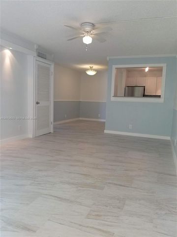 11334 Royal Palm Boulevard 11334, Coral Springs, FL 33065