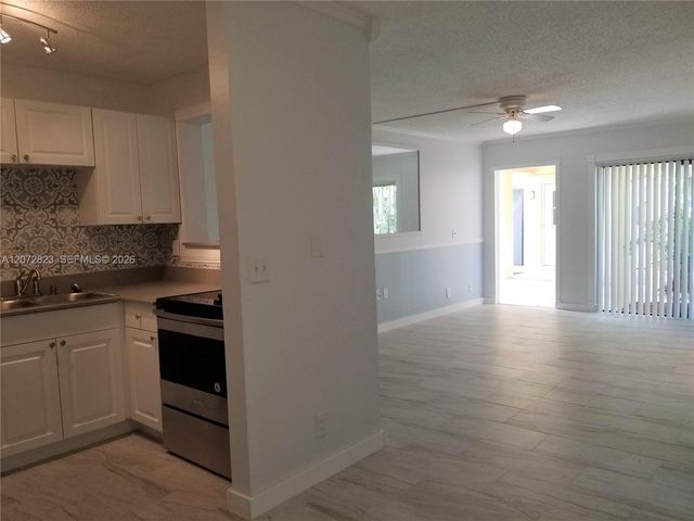 11334 Royal Palm Boulevard 11334, Coral Springs, FL 33065
