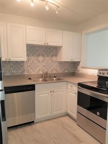 11334 Royal Palm Boulevard 11334, Coral Springs, FL 33065