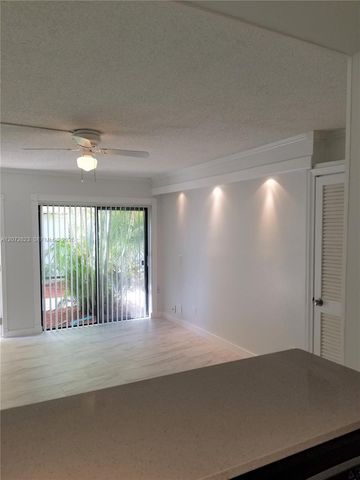 11334 Royal Palm Boulevard 11334, Coral Springs, FL 33065