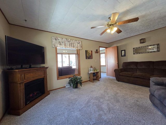 461 E Haseltine Street, Richland Center, WI 53581