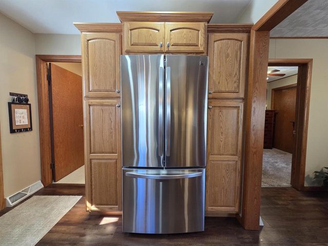 461 E Haseltine Street, Richland Center, WI 53581