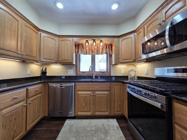 461 E Haseltine Street, Richland Center, WI 53581