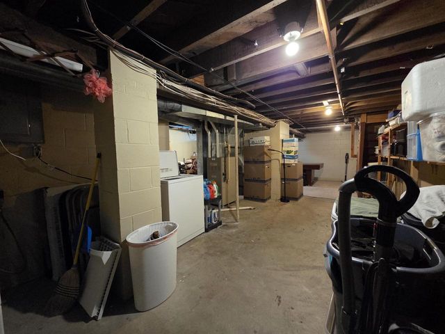 461 E Haseltine Street, Richland Center, WI 53581