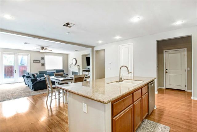 25050 Cliffrose, Corona, CA 92883