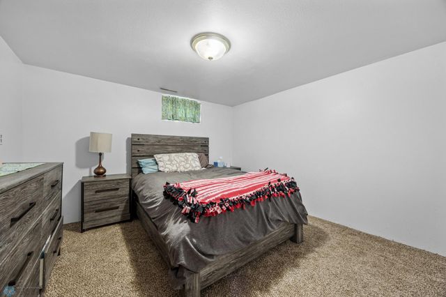 426 3rd Avenue E, West Fargo, ND 58078