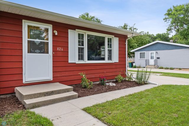 426 3rd Avenue E, West Fargo, ND 58078